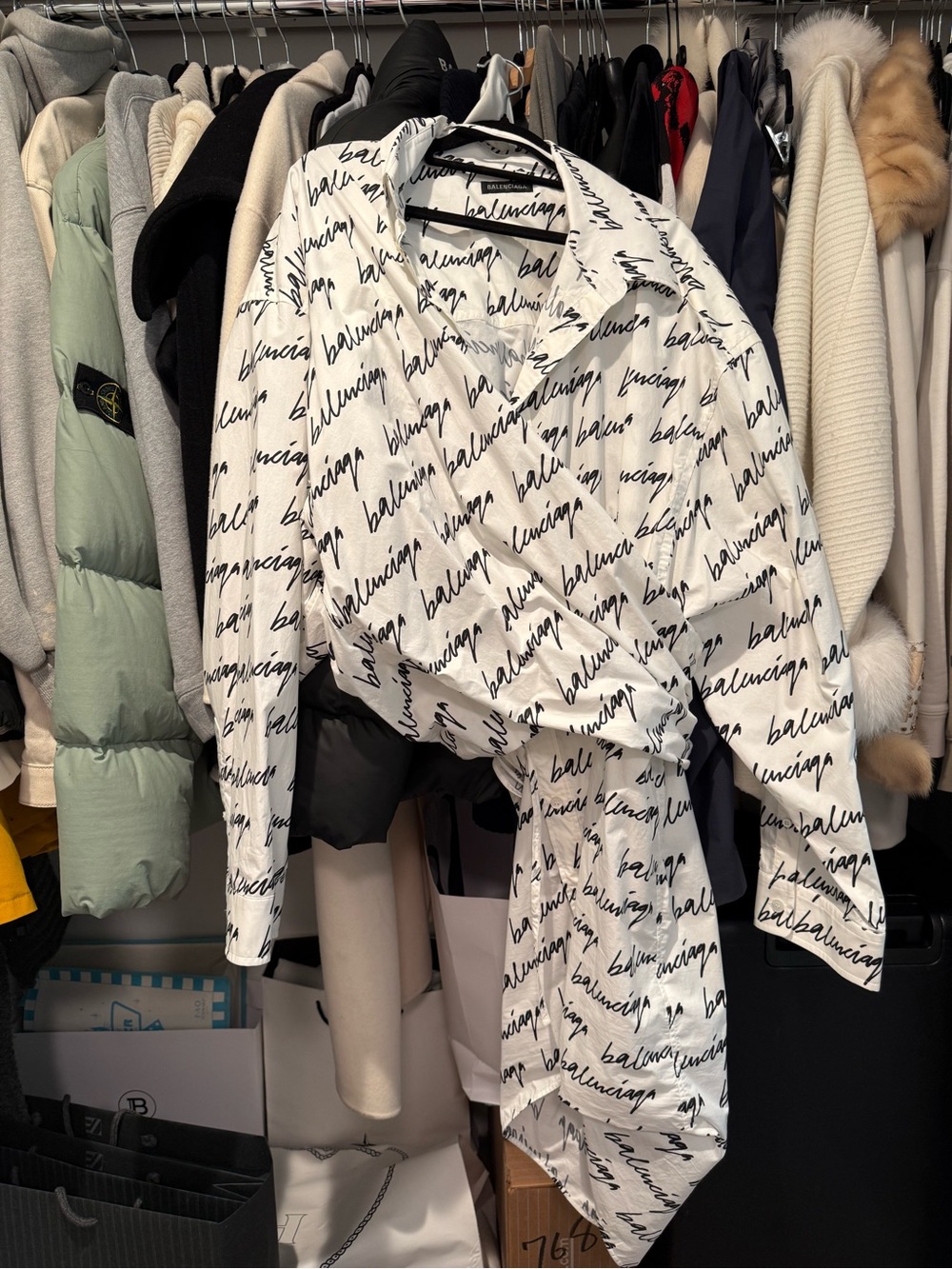 Balenciaga Cream Logo Sweaters & Pink Striped Shirt - Picture 3 of 6